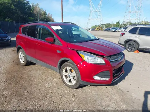 1FMCU9G91EUB37874 — 2014 Ford Escape SE, Передняя часть (Front End), фото до ремонта