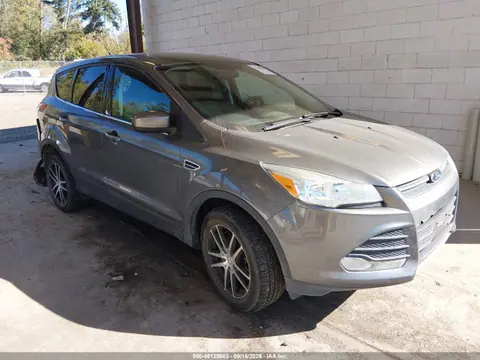 1FMCU9GX7EUC07117 — 2014 Ford Escape SE, Задняя часть (Rear), фото до ремонта
