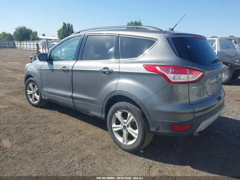 2014 Ford ESCAPE SE VIN 1FMCU9GX7EUC84103 фото 3