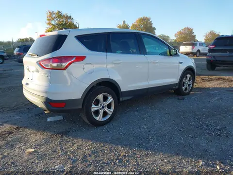 2014 Ford ESCAPE SE VIN 1FMCU0GX7EUC10014 фото 4