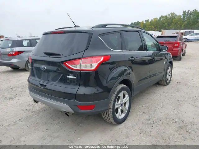 1FMCU0GX1FUC38859 — 2015 Ford Escape SE, фото 4 с аукциона IAAI 14.10.2026, Правый бок