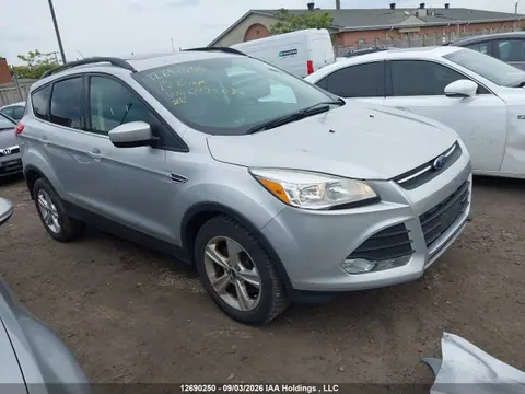 1FMCU9G98FUC47208 — 2015 Ford Escape SE, Задняя часть (Rear), фото до ремонта