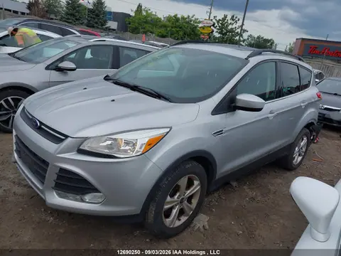 2015 Ford ESCAPE SE VIN 1FMCU9G98FUC47208 фото 2