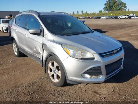1FMCU0G7XFUC18187 — 2015 Ford Escape SE, Правый бок (Right Side), фото до ремонта