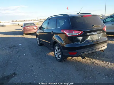 2015 Ford ESCAPE SE VIN 1FMCU9GX9FUB99328 фото 3