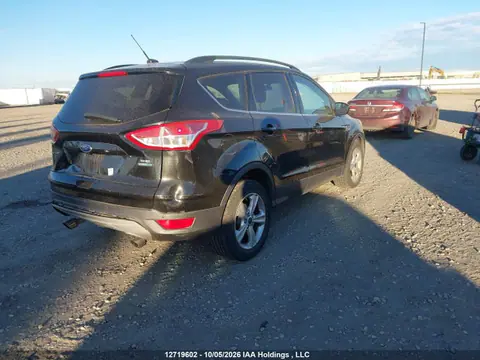 2015 Ford ESCAPE SE VIN 1FMCU9GX9FUB99328 фото 4