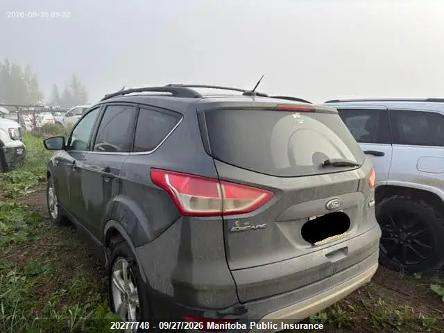 1FMCU0GX3FUC16040 — 2015 Ford Escape SE, фото 3 с аукциона IAAI 29.09.2026, Крыша