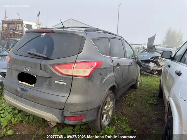 1FMCU0GX3FUC16040 — 2015 Ford Escape SE, фото 4 с аукциона IAAI 29.09.2026, Крыша