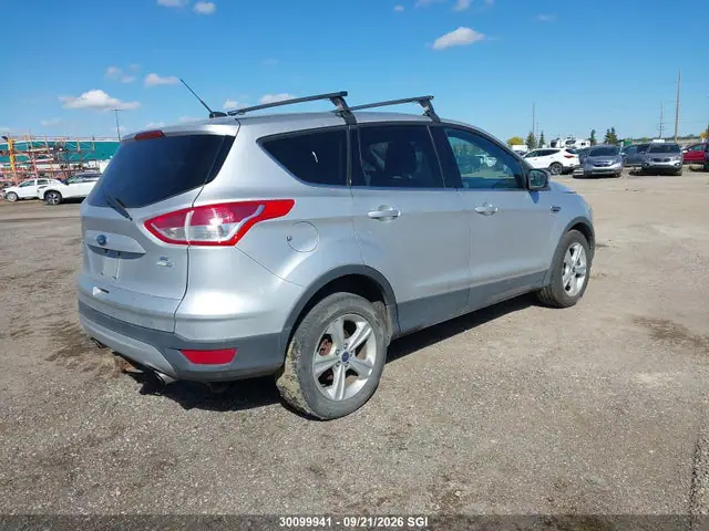 1FMCU9GX6FUB65945 — 2015 Ford Escape SE, фото 4 с аукциона IAAI 29.09.2026, Град