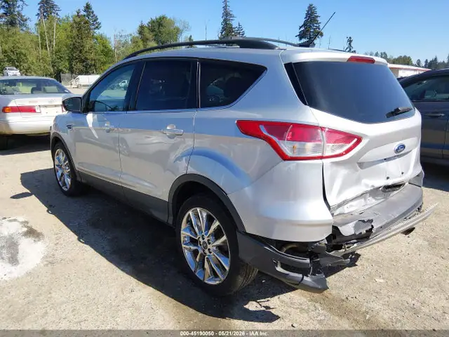 1FMCU9GX3FUC37099 — 2015 Ford Escape SE, фото 3 с аукциона IAAI 14.10.2026, Передняя и задняя части