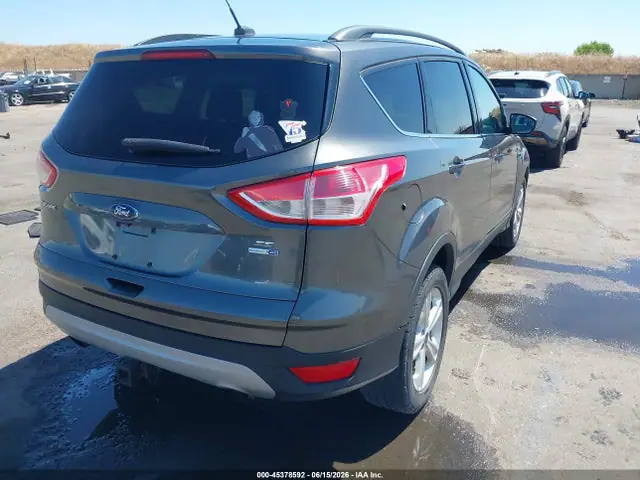 1FMCU9G92FUB21474 — 2015 Ford Escape SE, фото 4 с аукциона IAAI 30.09.2026, Передняя часть слева