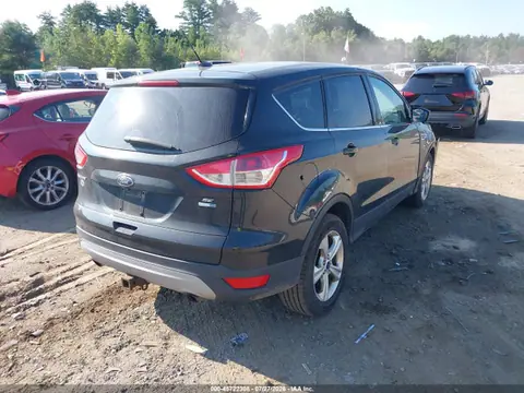 2015 Ford ESCAPE SE VIN 1FMCU9G93FUA09668 фото 4