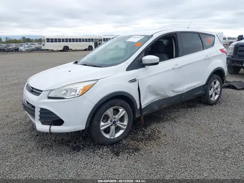 2015 Ford ESCAPE SE VIN 1FMCU0G94FUC05470 фото 2