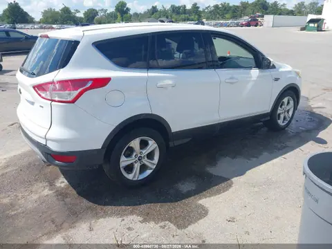 2015 Ford ESCAPE SE VIN 1FMCU0G70FUC76633 фото 4