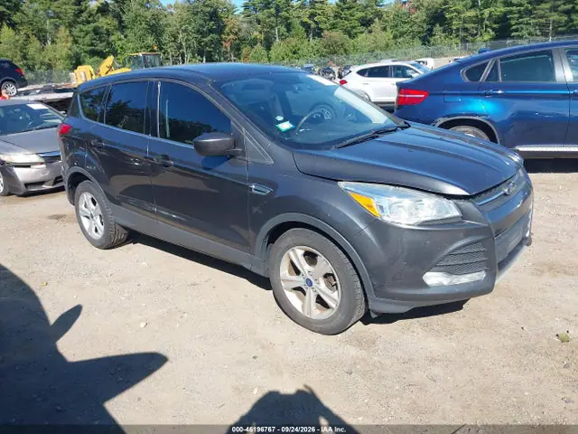 1FMCU0GX0FUB07549 — 2015 Ford Escape SE, Естественный износ (Normal Wear & Tear), фото до ремонта