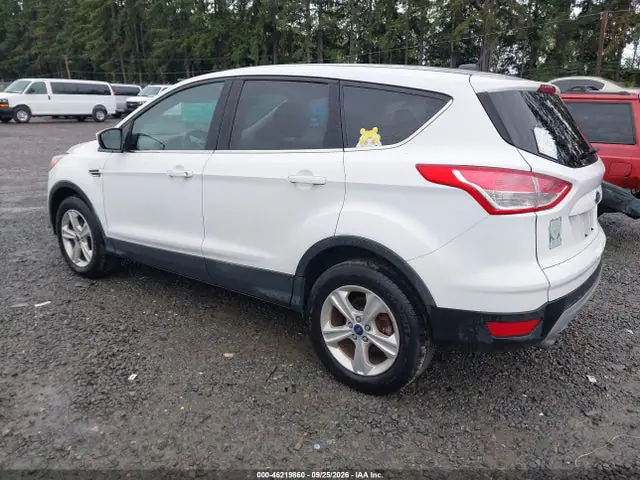 1FMCU0GX1FUC89830 — 2015 Ford Escape SE, фото 3 с аукциона IAAI 14.10.2026, Передняя часть
