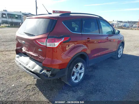2016 Ford ESCAPE SE VIN 1FMCU9G98GUC15585 фото 4
