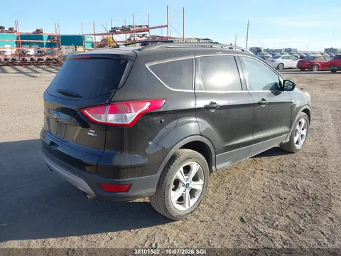 2016 Ford ESCAPE SE VIN 1FMCU9GX0GUA00443 фото 4