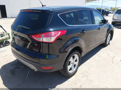 2016 Ford ESCAPE SE VIN 1FMCU0G70GUB23252 фото 4