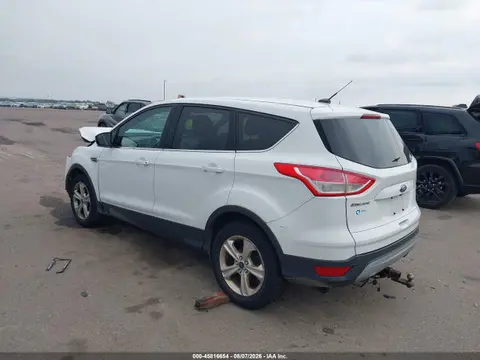 2016 Ford ESCAPE SE VIN 1FMCU9G99GUA14875 фото 3