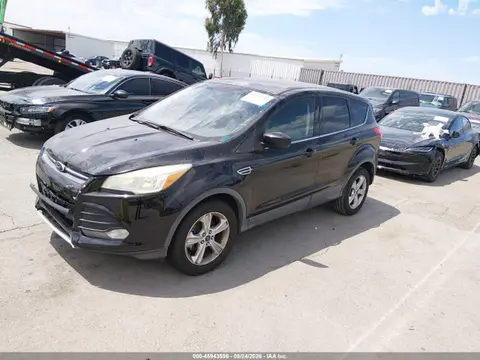 2016 Ford ESCAPE SE VIN 1FMCU0G73GUC28268 фото 2