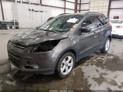 2016 Ford ESCAPE SE VIN 1FMCU9GX5GUA21501 фото 2