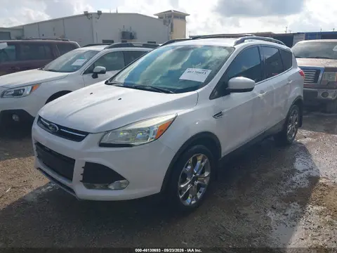 2016 Ford ESCAPE SE VIN 1FMCU0G90GUB03911 фото 2