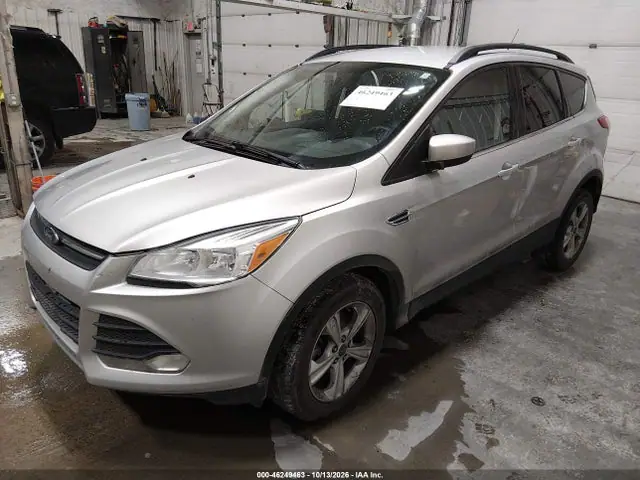 1FMCU9G91GUB17076 — 2016 Ford Escape SE, фото 2 с аукциона IAAI 14.10.2026, Естественный износ