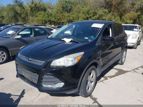 2016 Ford ESCAPE SE VIN 1FMCU0GX8GUA08852 фото 2