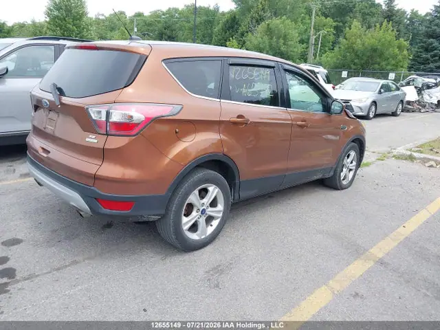 2017 Ford ESCAPE SE VIN 1FMCU0GD1HUA65742 фото 4