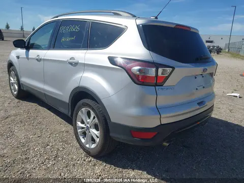 2017 Ford ESCAPE SE VIN 1FMCU0G95HUD69281 фото 3