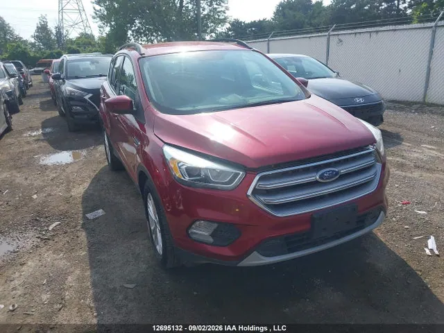 2017 Ford ESCAPE SE VIN 1FMCU0G91HUA42005 фото 1