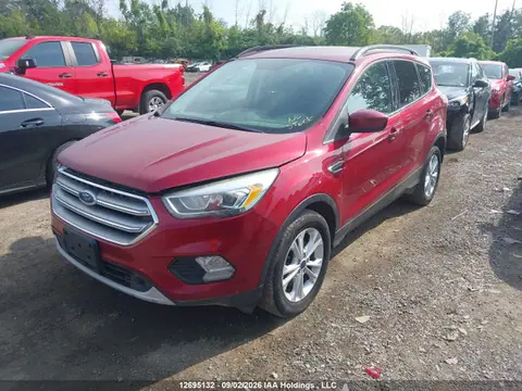 2017 Ford ESCAPE SE VIN 1FMCU0G91HUA42005 фото 2