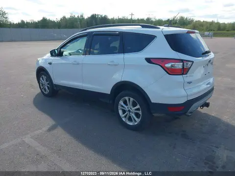 2017 Ford ESCAPE SE VIN 1FMCU9G90HUD31543 фото 3