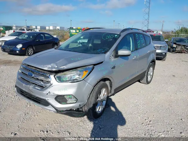 2017 Ford ESCAPE SE VIN 1FMCU9G96HUE98733 фото 2