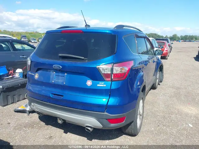 1FMCU9G93HUA55648 — 2017 Ford Escape SE, фото 4 с аукциона IAAI 13.10.2026, Передняя часть