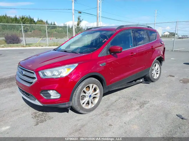 1FMCU9G96HUB63553 — 2017 Ford Escape SE, фото 2 с аукциона IAAI 13.10.2026, Задняя часть