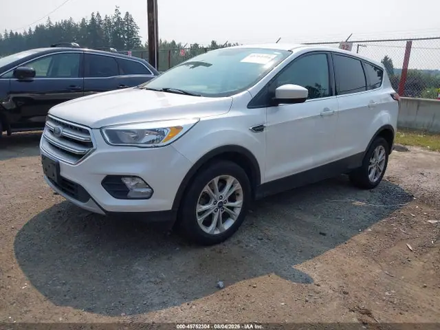 1FMCU9GD4HUC51747 — 2017 Ford Escape SE, фото 2 с аукциона IAAI 30.09.2026, Естественный износ