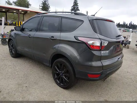 2017 Ford ESCAPE SE VIN 1FMCU9GD1HUD58237 фото 3