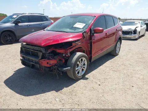 2017 Ford ESCAPE SE VIN 1FMCU0G96HUC24945 фото 2