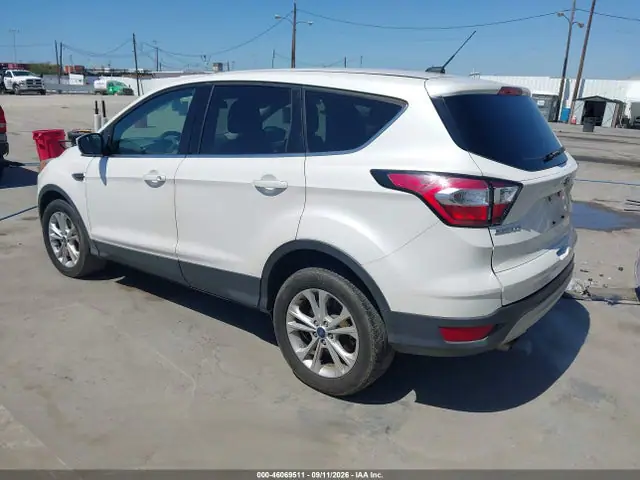1FMCU9GD4HUE49728 — 2017 Ford Escape SE, фото 3 с аукциона IAAI 30.09.2026, Естественный износ