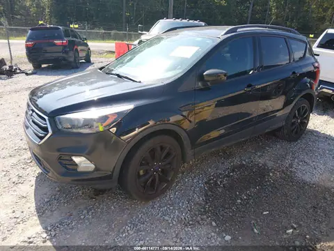 2017 Ford ESCAPE SE VIN 1FMCU0GD4HUA75844 фото 2
