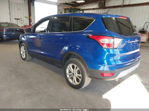 2017 Ford ESCAPE SE VIN 1FMCU9GD7HUE50405 фото 3
