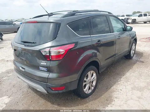 2017 Ford ESCAPE SE VIN 1FMCU0G98HUD91243 фото 4