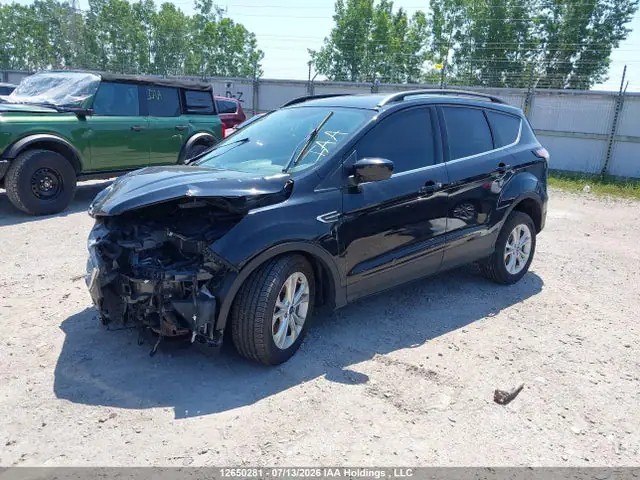 1FMCU9GD1JUC65837 — 2018 Ford Escape SE, фото 2 с аукциона IAAI 13.10.2026, Передняя часть