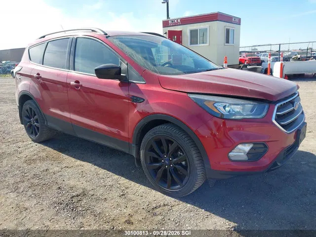 2018 Ford ESCAPE SE VIN 1FMCU9GD0JUC72052 фото 1