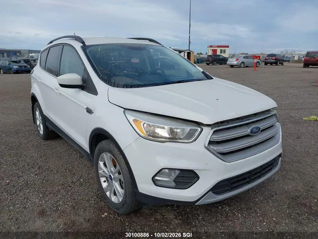 2018 Ford ESCAPE SE VIN 1FMCU9GD0JUA13867 фото 1