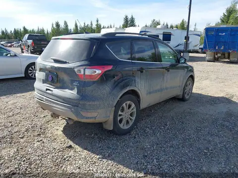 2018 Ford ESCAPE SE VIN 1FMCU9GD4JUC92949 фото 4