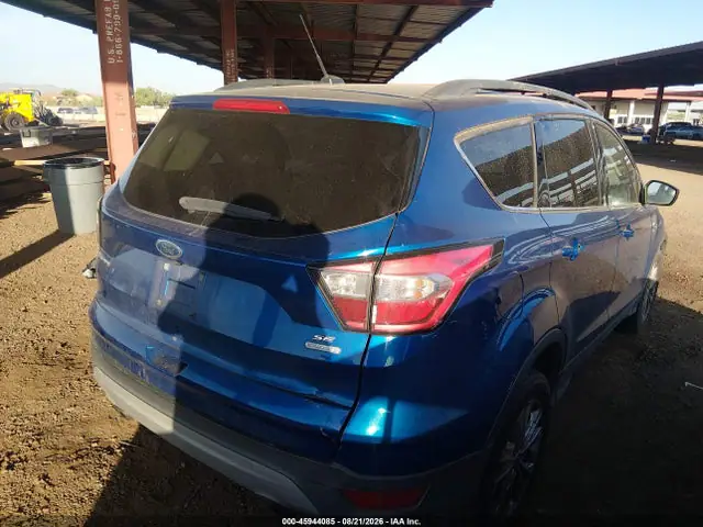 2018 Ford ESCAPE SE VIN 1FMCU0GDXJUA42403 фото 4