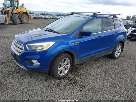 2018 Ford ESCAPE SE VIN 1FMCU9GD4JUB76599 фото 2